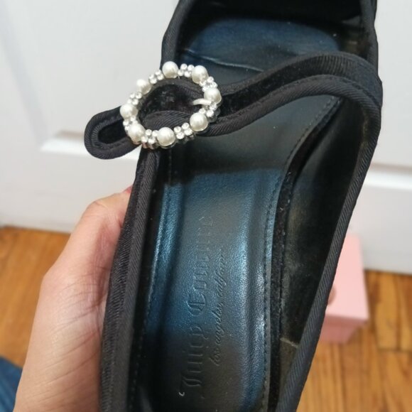 Juicy Couture Black Velvet Flats - Faux Pearl Diamond Silver - Picture 3 of 9